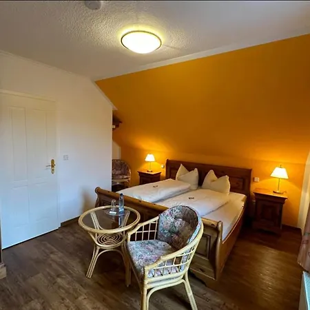 Loenskrug 호텔 Hellental