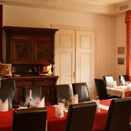 Loenskrug 호텔 Hellental