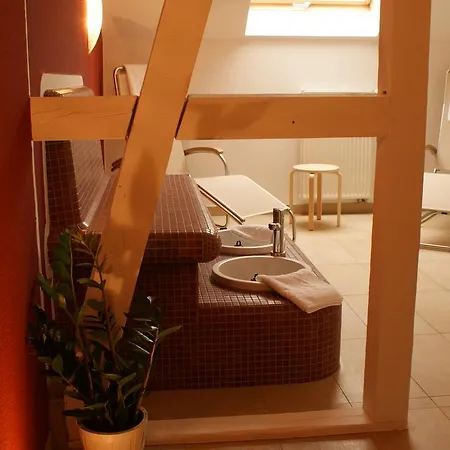 Loenskrug 호텔 Hellental